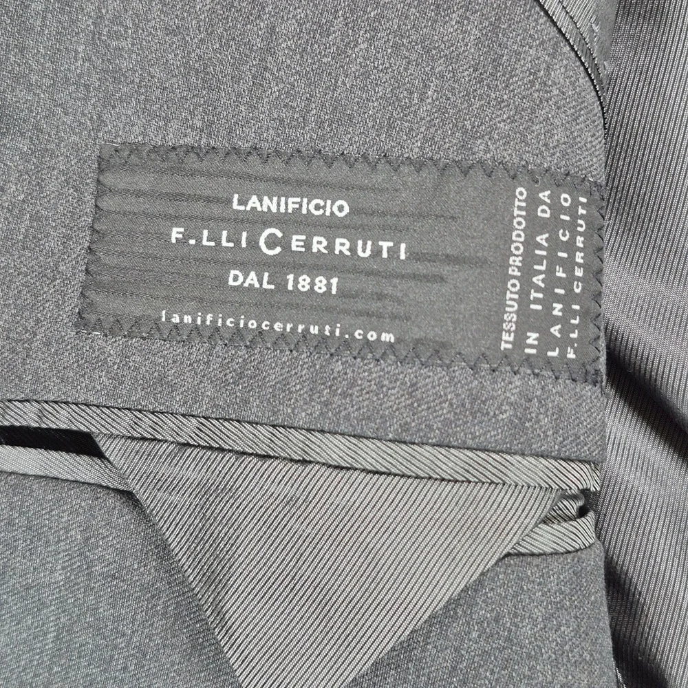 Banana Republic Suit Men 40R Gray Lanificio Cerruti Wool Modern Fit 33x32